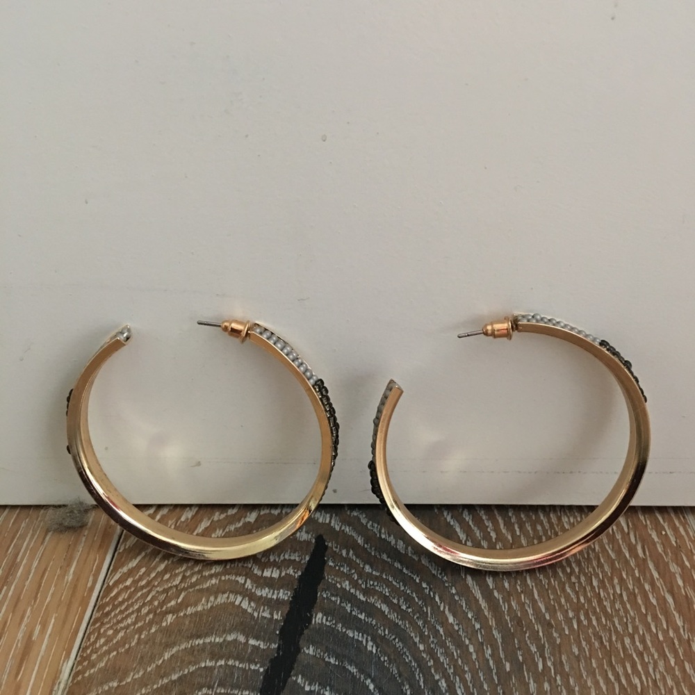 Gold Hoop Earrings For Women Medium Hoops - Picture 4 of 8